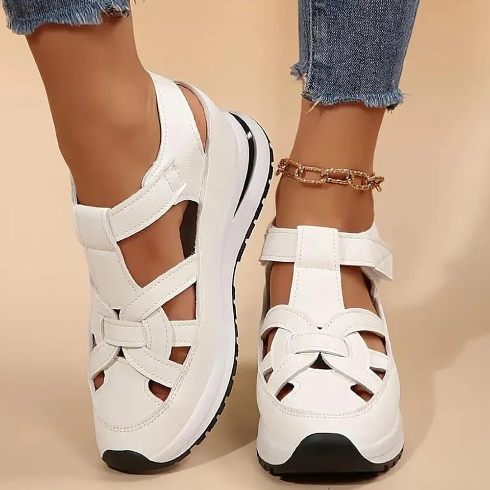 Orthopedic Sandals Women’s Sz 6 White Arch Support (Runs Small)-Worn Once